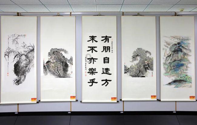 《要久久爱》金世佳天降比范丞丞竹马还吸粉