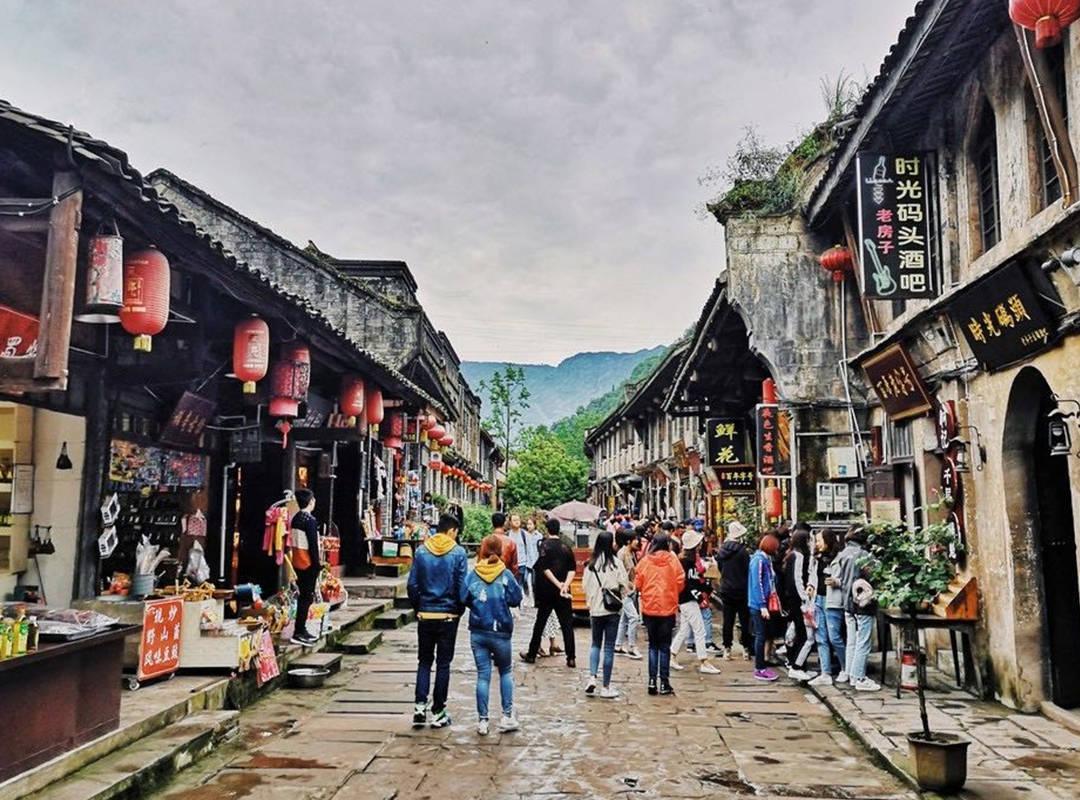彰显社会责任 树立山东榜样